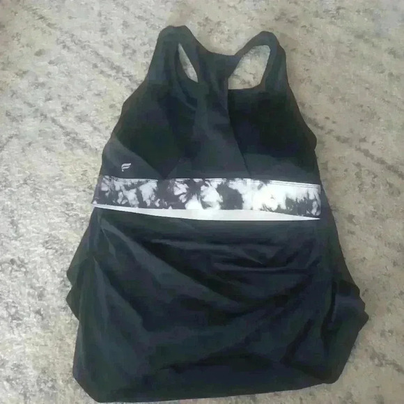 Fabletics Womens Black and White Eco-Conscious Built-In Bra Tank S - Picture 11 of 15
